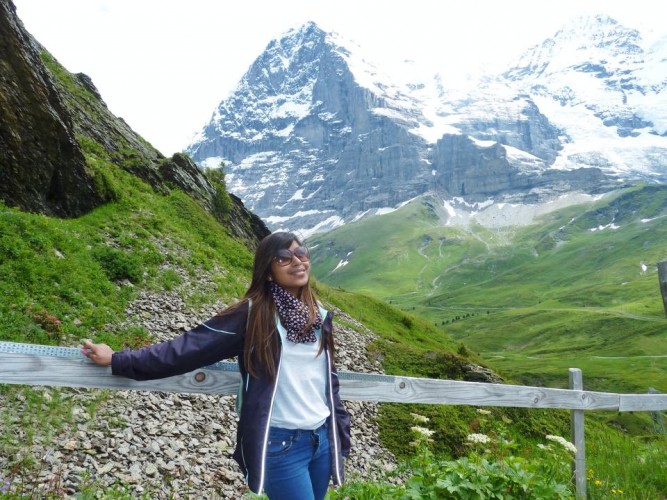 the beautiful green valley - Kleine Scheidegg